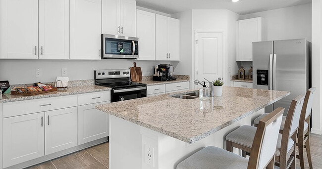 Westbridge Cove Rental Homes in Spring Hill, FL - Foto de edificio - Building Photo