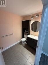 40 Esplanade Ln in Grimsby, ON - Building Photo - Building Photo