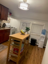 116 Warwick Rd, Unit 2 in Pawtucket, RI - Foto de edificio - Building Photo