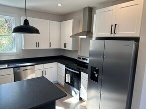 200 Raymond St in Nashville, TN - Building Photo - Building Photo