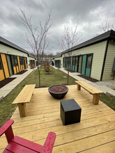 Twin Arch Apartments in Fayetteville, AR - Foto de edificio - Building Photo