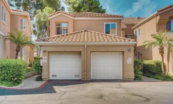 13801 Pinkard Way in El Cajon, CA - Building Photo