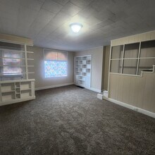 3908 5th Ave in Altoona, PA - Building Photo - Building Photo