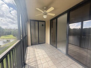 3050 NW 42nd Ave in Coconut Creek, FL - Building Photo - Building Photo