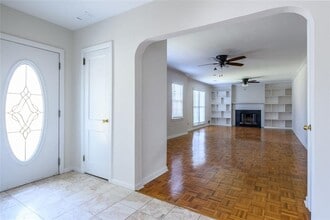 1205 Spring Valley Ln NE in Atlanta, GA - Building Photo - Building Photo