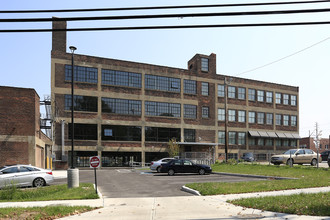 Templin-Bradley Co. Lofts in Cleveland, OH - Foto de edificio - Building Photo