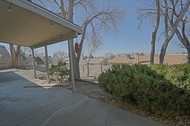 4513 Bali Ct NE in Albuquerque, NM - Building Photo - Building Photo