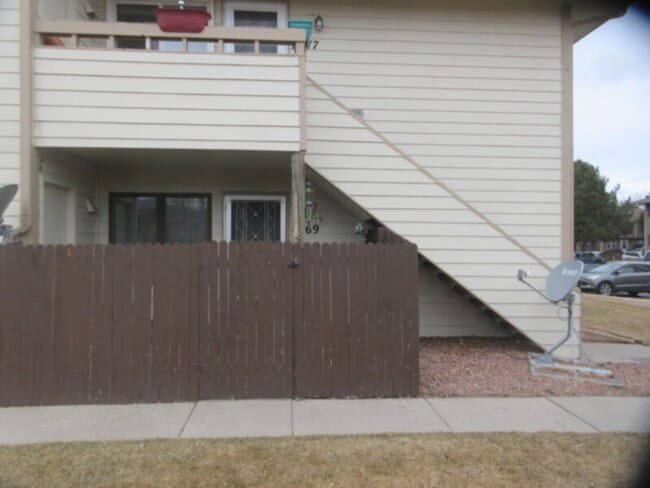 property at 4369 Hunting Meadows Cir
