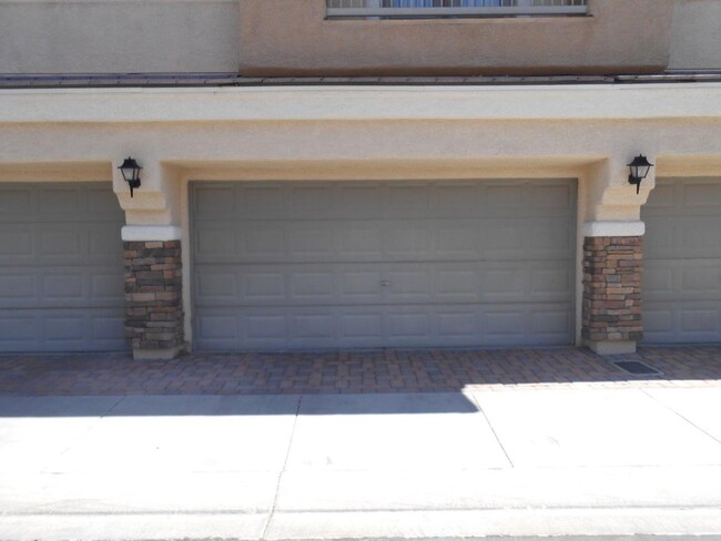 3516 Hazelnut Pine Pl in North Las Vegas, NV - Building Photo - Building Photo