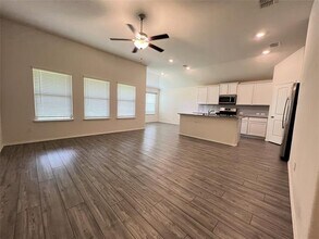 1450 Acmite Ave in Cross Roads, TX - Building Photo - Building Photo