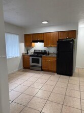 510 NW 24th Ave in Fort Lauderdale, FL - Building Photo - Building Photo