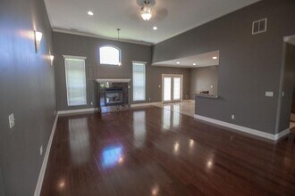 5702 Thornbrook Pkwy in Columbia, MO - Building Photo - Building Photo