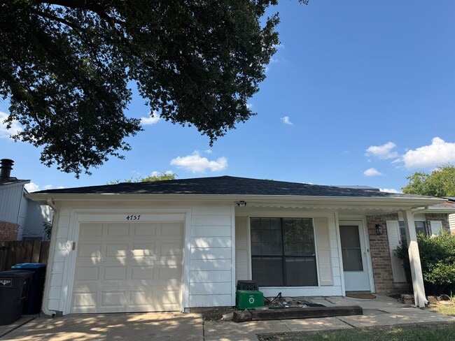 4757 China Rose Dr in Fort Worth, TX - Building Photo - Building Photo