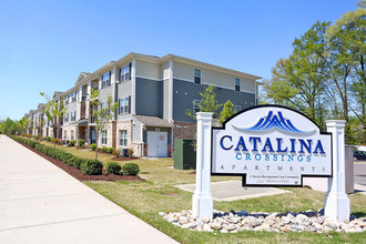 Catalina Crossings in Chesapeake, VA - Building Photo - Primary Photo