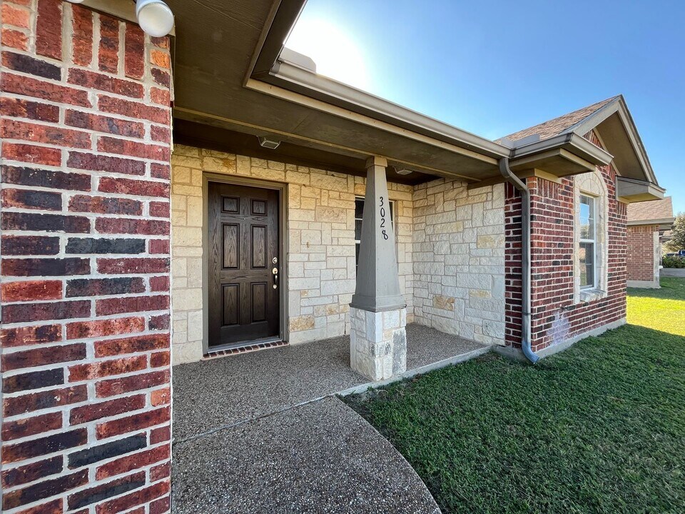 3024 Beauford St in Robinson, TX - Building Photo