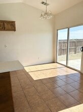 1332 Jefferson St in Calexico, CA - Foto de edificio - Building Photo