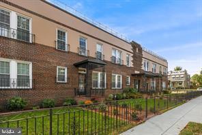 1801 Otis St NE-Unit -4 in Washington, DC - Building Photo - Building Photo