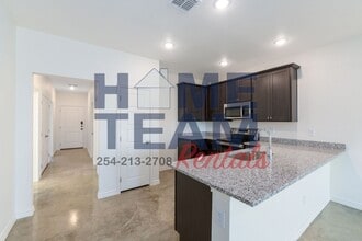 3802 Pecan Creek Rd in Killeen, TX - Building Photo - Building Photo