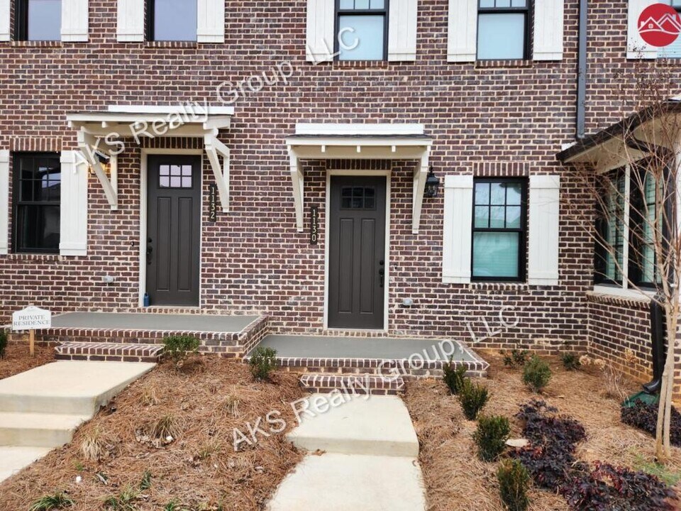 1130 Windsor Dr in Birmingham, AL - Foto de edificio