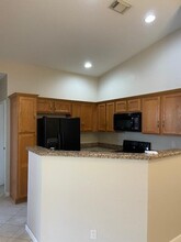 3026 Laurel Ridge Cir in Riviera Beach, FL - Building Photo - Building Photo