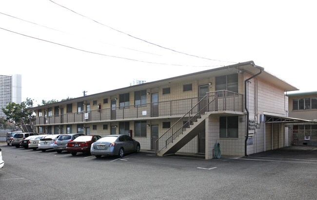 Sni Hale in Honolulu, HI - Foto de edificio - Building Photo