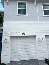 372 SE Crossoak Ln in Port St. Lucie, FL - Building Photo - Building Photo