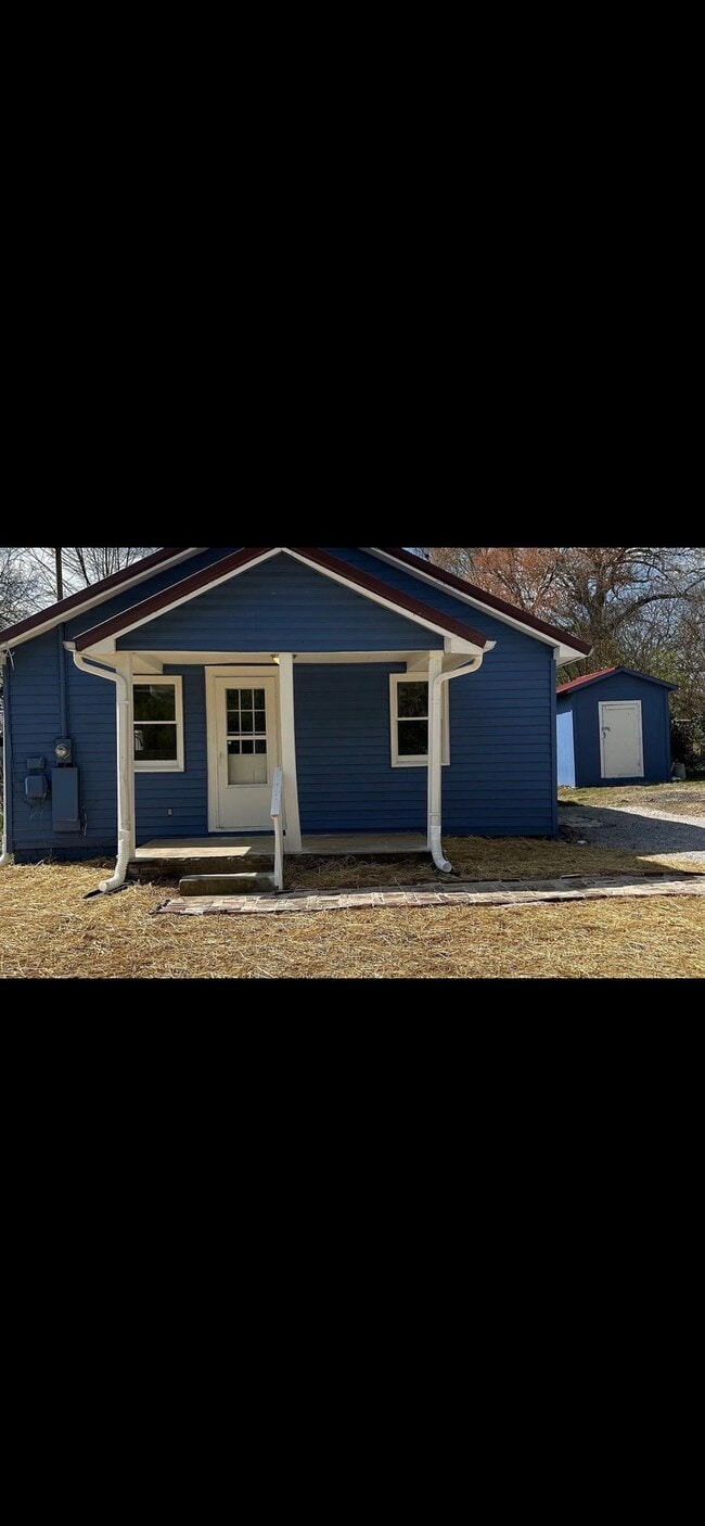 property at 2916 Brooks Ave