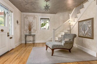 160 Wibird St in Portsmouth, NH - Building Photo - Building Photo