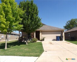 930 Pumpkin Rdg in New Braunfels, TX - Building Photo