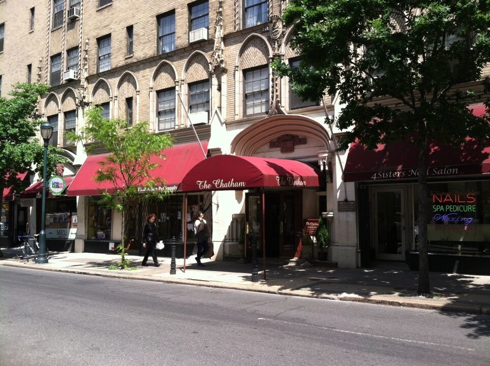 The Chatham in Philadelphia, PA - Foto de edificio