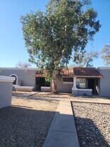 4820 N 89th Ave, Unit 91 in Phoenix, AZ - Building Photo