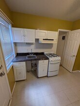 315 Liberty Rd in Englewood, NJ - Building Photo - Building Photo