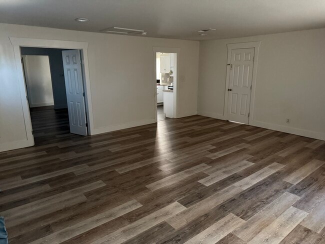 922 Havenwood Dr in Dallas, TX - Foto de edificio - Building Photo