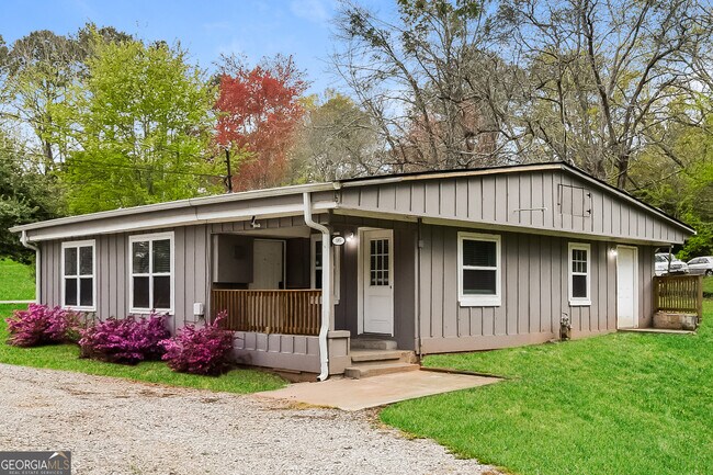 185 Forest Rd in Stockbridge, GA - Building Photo - Building Photo
