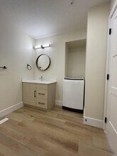 8717-8110 110 St NW in Edmonton, AB - Building Photo - Building Photo