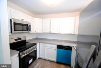 119-121 W 3rd St in Moorestown, NJ - Building Photo - Building Photo