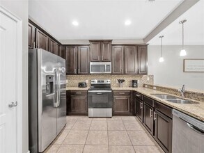 8215 Roseville Blvd in Davenport, FL - Building Photo - Building Photo