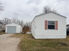 2331 Windover Dr in Ankeny, IA - Building Photo