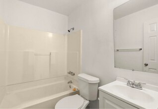 1627 Line Cir in Decatur, GA - Building Photo - Building Photo
