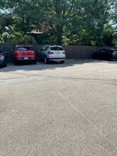 1732 Broad St in Cranston, RI - Building Photo - Building Photo