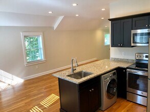173 Butternut St in Middletown, CT - Building Photo - Building Photo