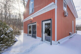 2022 Co Rte 8 in Elizaville, NY - Building Photo - Building Photo