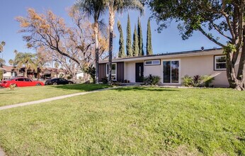7126 Delco Ave in Winnetka, CA - Building Photo - Building Photo