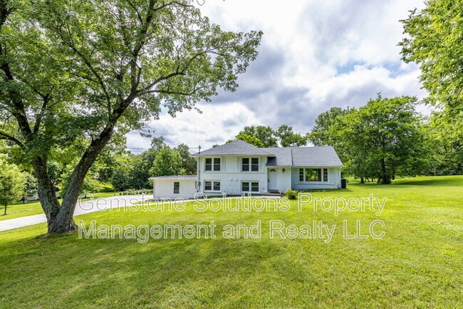 property at 104 Anchor Dr