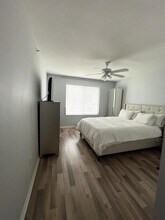 713 Villa Cir in Boynton Beach, FL - Building Photo - Building Photo