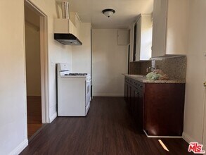 718 Brent Ave in South Pasadena, CA - Building Photo - Building Photo
