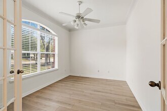 5315 Barleycorn Ln in Katy, TX - Foto de edificio - Building Photo