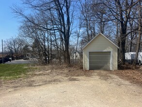 4465 Lakeland Dr in Nashotah, WI - Building Photo - Building Photo