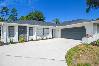 4113 Durant St in Port Charlotte, FL - Building Photo - Building Photo