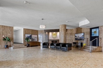 Applewood Towers Apartments in Mississauga, ON - Building Photo - Building Photo